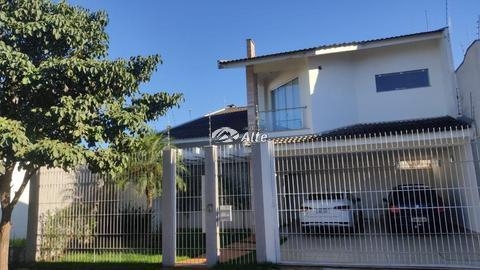 Sobrado à venda em Maringá, Jardim Tóquio, com 3 suítes, com 349.2 m²