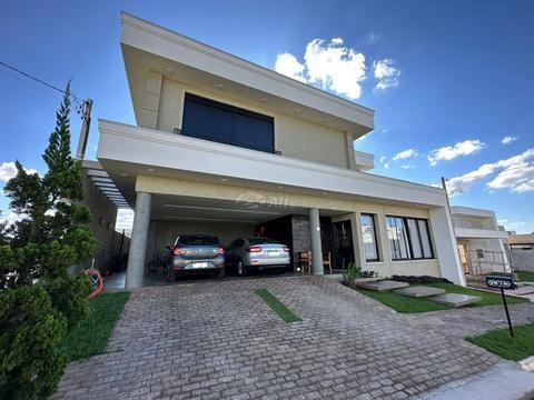 Sobrado à venda em Maringá, Conjunto Residencial Cidade Alta, com 5 quartos, com 426 m²