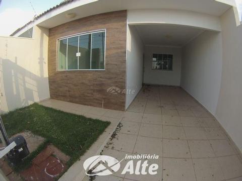 Casa para alugar em Maringá, Jardim Paris VI, com 3 quartos, com 98 m²