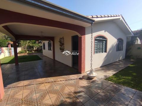 Casa para alugar em Maringá, Conjunto João de Barro Porto Seguro II, com 3 quartos, com 116.6 m²