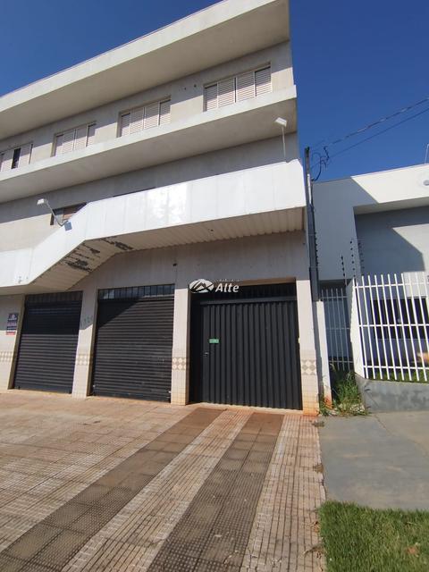 Casa para alugar em Maringá, Jardim Brasil, com 2 quartos, com 50 m²