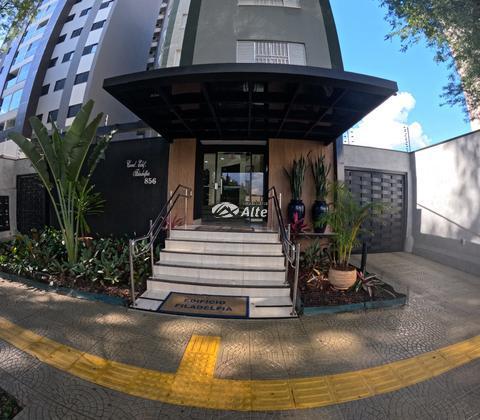 Locação Apartamento com 122,29 m², 3 dormitório(s), 2 vaga(s). Zona 07, Maringá