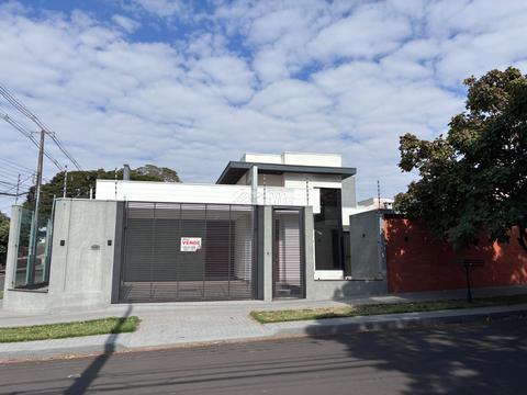 Casa à venda em Maringá, Vila Morangueira, com 3 quartos, com 164.1 m²