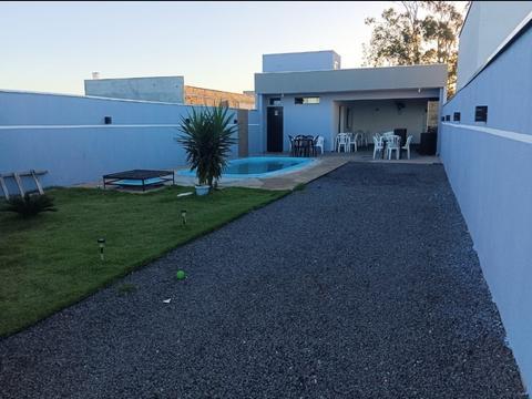 Chácara à venda em Maringá, Jardim Colombo (Distrito São Domingos), com 1 quarto, com 200 m²